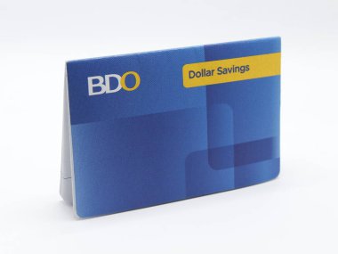 MANILA, PH - 22 Şubat 2025 tarihinde Filipinler, Manila 'da Bdo dolar tasarruf hesap defteri. Bdo Filipinler 'deki evrensel bankalardan biridir..