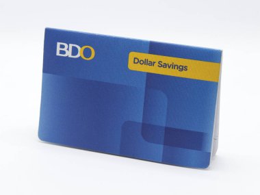 MANILA, PH - 22 Şubat 2025 tarihinde Filipinler, Manila 'da Bdo dolar tasarruf hesap defteri. Bdo Filipinler 'deki evrensel bankalardan biridir..