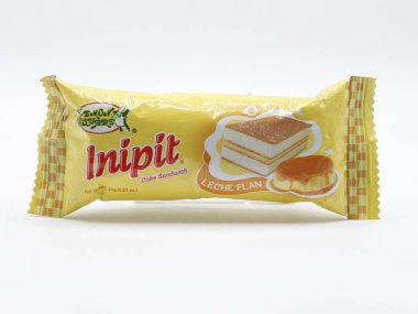22 Şubat 2025 'te Manila, Filipinler' de limonlu inipit keki turtası. Lemon Square Filipinler 'de bir pasta imalatçısıdır..