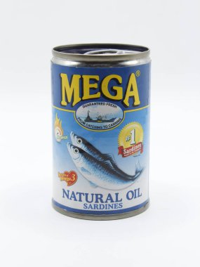 MANILA, PH - 22 Şubat - Mega doğal sardalya konserveleri 22 Şubat 2025 tarihinde Manila, Filipinler 'de. Mega, Filipinler 'de konserve üreticisi..