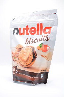 22 Şubat 2025 'te Manila, Filipinler' de Nutella bisküvileri. Nutella İtalya 'da yemek yapıyor..