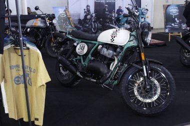 MUNTINLUPA, PH - SEPT 6 - Royal enfield ayı 650 Ride Ph 8 Eylül 2025 tarihinde Muntinlupa, Filipinler 'de. Ride Ph, Filipinler 'de bir motosiklet medya platformudur..