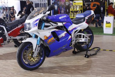 MUNTINLUPA, PH - SEPT 6 - Suzuki Gsx-r Ride Ph 8. yıldönümünde 6 Eylül 2025, Muntinlupa, Filipinler. Ride Ph, Filipinler 'de bir motosiklet medya platformudur..