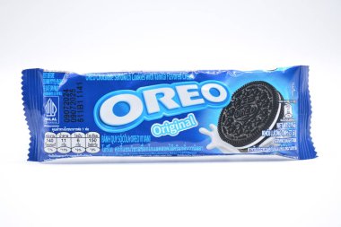 MANILA, PH - FEB 22 - Oreo original chocolate sandwich cookies with vanilla flavored cream on February 22, 2025 in Manila, Philippines. Oreo is a cookie maker in USA.
