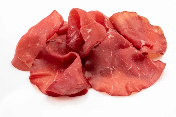 Fatias Bresaola Isoladas Salame Carne Seca Branco Italiano Valtellina — Fotografia de Stock
