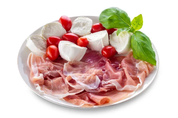 Parma Sonka Cseresznyeparadicsom Mozzarella Bazsalikomos Kapribogyóval Fehér Alapon Elszigetelt Nyírási — Stock Fotó