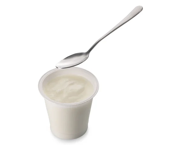 Iogurte Branco Frasco Plástico Com Colher Chá Isolado Branco Com — Fotografia de Stock