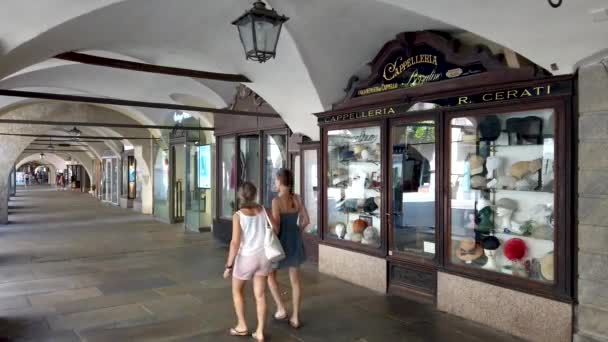 Cuneo Piémont Italie Août 2023 Vue Sur Des Arcades Typiques — Video