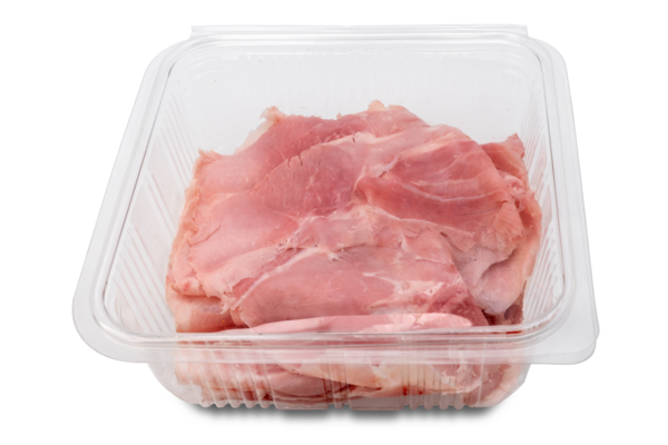 Açık plastik kutuda dilimlenmiş jambon.