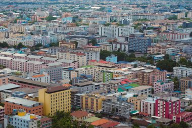 Bangkok şehrindeki renkli binalar