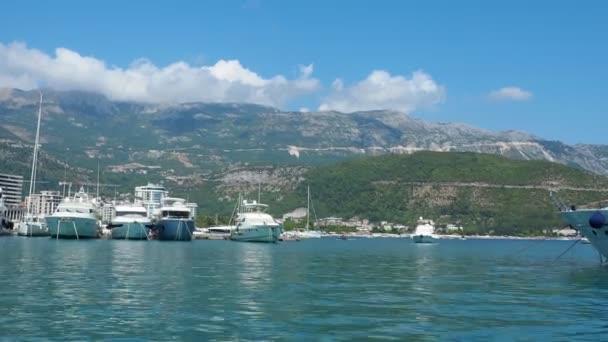 Budva Montenegro August 2022 Adriatic Sea Coast Mountains Sea Ripples — Stock Video