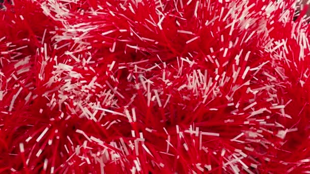 Rood Wit Helder Klittenband Fladdert Wind Tocht Kerst Nieuwjaar Decoratie — Stockvideo