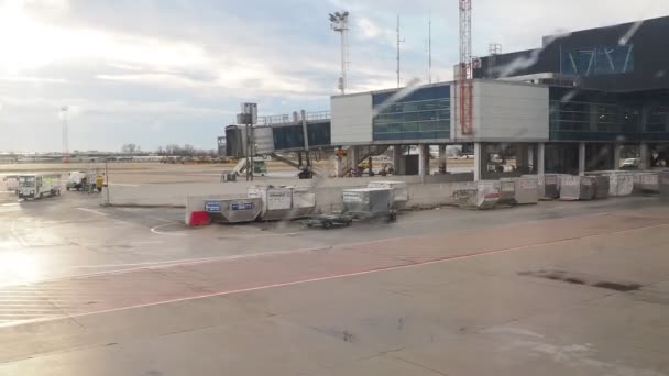 Belgrade Serbia January 2023 Shot Window Aircraft Moving Airfield Terminals — Stockvideo