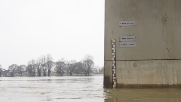 Sremska Mitrovica Serbia 2023 Bridge River Sava Flooding Heavy Rains — Vídeo de Stock