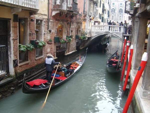 Venedig Italien 2007 Venezianische Straßen Mit Anmutigen Hausfassaden Canal Grande — Stockfoto