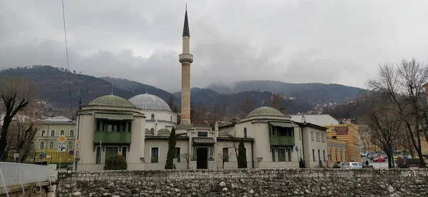 Сараєво Боснія Герцеговина Березня 2020 Центральні Вулиці Сараєва Ісламські Пам — стокове фото