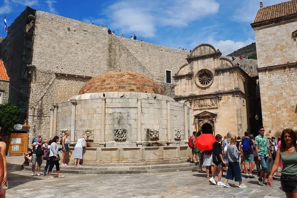 Dubrovnik Croatia 2022 Big Fountain Onofrio Mascaron Decorative Element Form — Stock Photo, Image