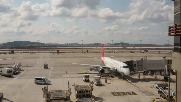 Istanbul Sabiha Gokcen International Airport Turkiye Turkije 2022 Start Landingsbaan — Stockvideo