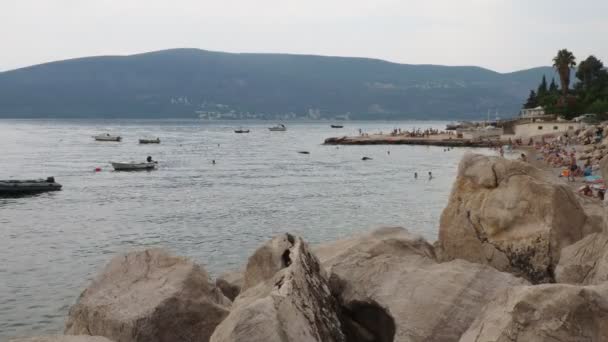 Herceg Novi Montenegro 2022 Viaggio Vacanza Mare Barche Galleggiano Sul — Video Stock