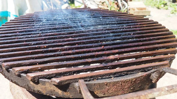 Grill Instalație Portabilă Pentru Gătit Cărbune Căldură Metodă Directă Gătit — Fotografie, imagine de stoc
