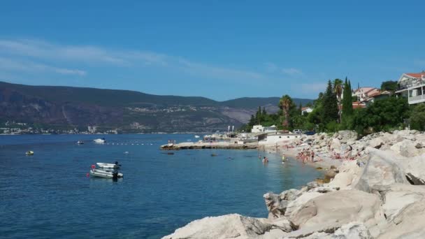 Herceg Novi Montenegro 2022 Urlaub Meer Schiffe Treiben Auf Der — Stockvideo