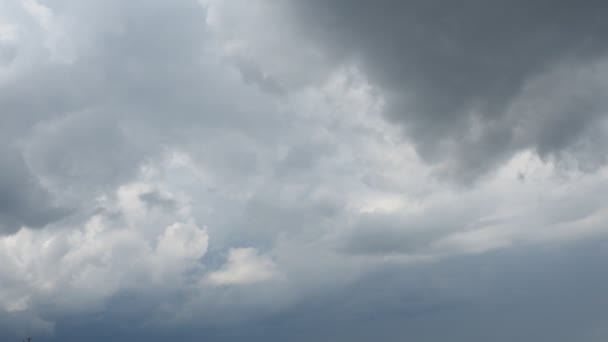 Turbilhão Terrível Nuvens Cumulonimbus Nuvens Chuveiro Nuvens Trovão São Nuvens — Vídeo de Stock
