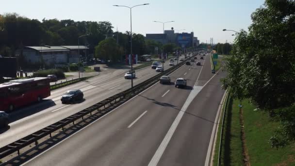 Belgrado Sérvia Vista Ponte Pedonal Entre Rua Gucevska Deligradska Bulevar — Vídeo de Stock