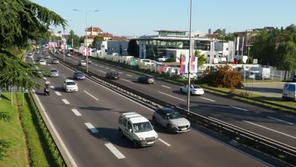 Belgrad Serbia Widok Mostu Dla Pieszych Między Ulicą Gucevska Deligradska — Wideo stockowe
