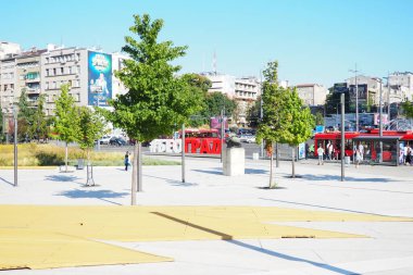 Belgrad Sırbistan 9.9.23 Slavia Meydanı Trg Slavija, büyük ticari kavşak, Kralja Milana, Beogradska, Makenzijeva, Svetosavska, Bulevar oslobodjenja, Deligradska, Nemanjina sokakları.