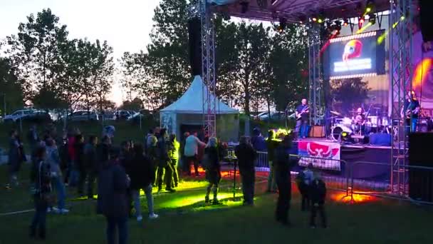 Sremska Mitrovica Serbie Bikerism Subculture Performance Des Groupes Rock Concert — Video
