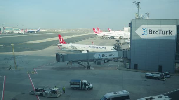 Istanbul Turecko Runway Území Mezinárodního Letiště Istanbul Havalimani Letadlo Turkish — Stock video