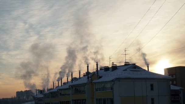 Petrozavodsk Rusko Kouř Pára Komínů Obytných Vícepodlažních Budov Stoupá Prudkém — Stock video