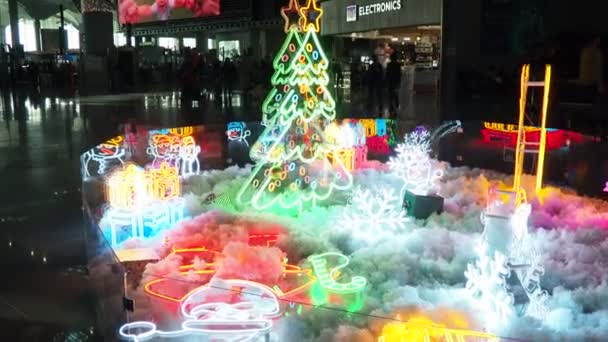Istanbul Türkei Internationaler Flughafen Istanbul Havalimani Ist Neujahrs Und Weihnachtsschmuck — Stockvideo