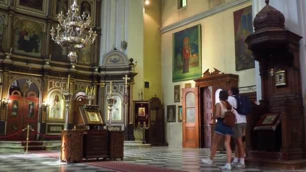 Kotor Černá Hora Ortodoxní Kostel Mikuláše Láká Poutníky Turisty Interiérová — Stock video
