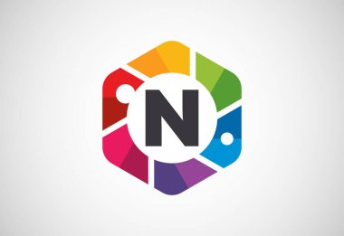 Kameralı İngiliz alfabesi N. Fotoğraf makinesi simgesi. Fotoğraf logosu tasarım vektör şablonu