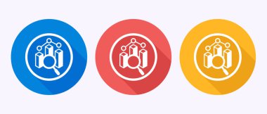 Büyüteç ve grafiklerle veri analizini temsil eden üç dairesel simge