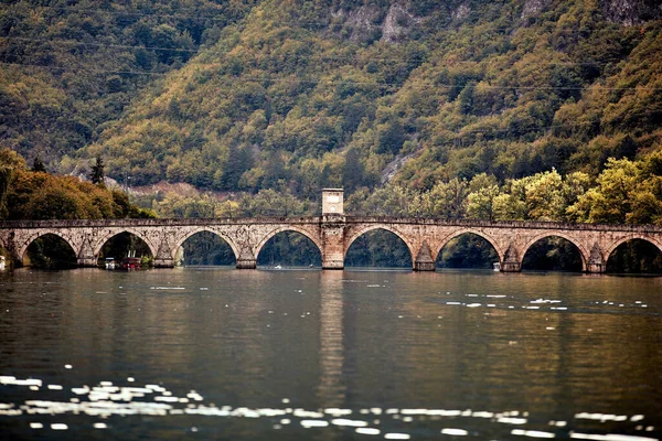 Most Rzece Drina Słynna Architektura Osmańska Wyszehradzie Bośnia Hercegowina — Zdjęcie stockowe