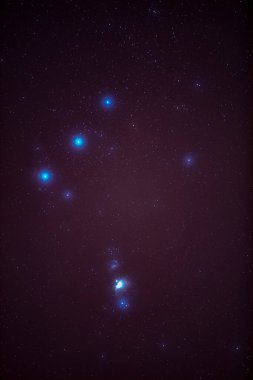 Orion takımyıldızı ve nebula yıldız izleyici ile fotoğraflandı.