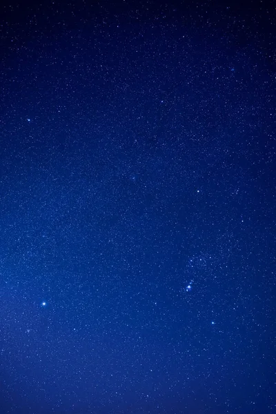Orion Sternbild Und Verschiedene Sternhaufen Mit Weitwinkelobjektiv Fotografiert — Stockfoto