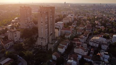 Jedinstvo beton binaları ve Sırbistan 'ın başkenti Belgrad' daki tanınmış gaddarlık mimari sembollerinden biri olan Vozdovac belediyesi.