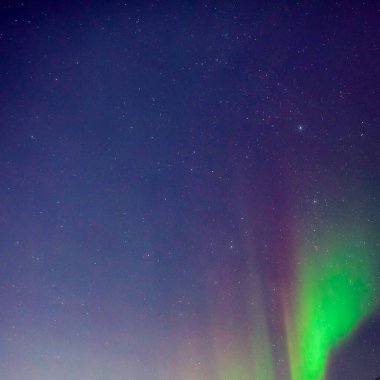 Aurora borealis, Samanyolu yıldızlı kutup ışıkları.