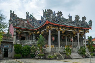 George Town, Malezya - Kasım 2022: Khoo Kongsi 17 Kasım 2022 tarihinde Penang, Malezya 'da George Town' daki en büyük kabile tapınağıdır.