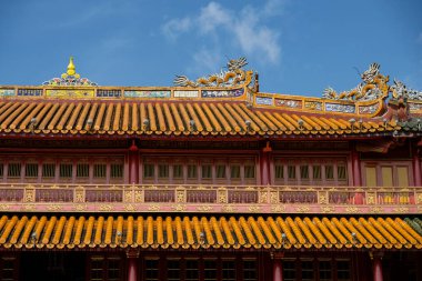 Hue, Vietnam - 24 Aralık 2022: Vietnam 'da Hue şehrinin kalesindeki İmparatorluk Şehri manzarası.