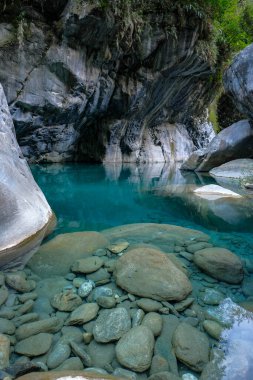 Taroko Boğazı 'nın Hualien' daki Taroko Ulusal Parkı 'ndaki manzarası, Tayvan