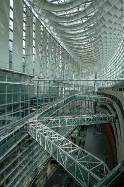 Tokyo, Japonya - 5 Mart 2023: Tokyo Uluslararası Forumu Chiyoda, Tokyo, Japonya.