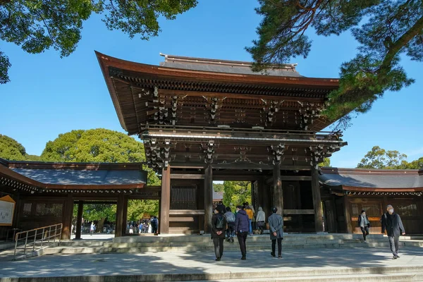 Tokio Japonsko Března 2023 Lidé Navštíví Svatyni Meiji Yoyogi Parku — Stock fotografie
