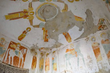 Megab, Etiyopya - 9 Ocak 2018: Gheralta Dağları 'ndaki Daniel Korkor Kilisesi içindeki freskler, Tigray, Etiyopya.