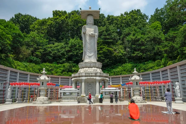 Seul Korea Południowa Czerwca 2023 Wielka Statua Buddy Maitreya Świątyni — Zdjęcie stockowe
