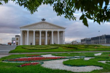 Astana, Kazakistan - 13 Ağustos 2023: Astana, Kazakistan 'da devlet opera ve bale tiyatrosu Astana Operası.