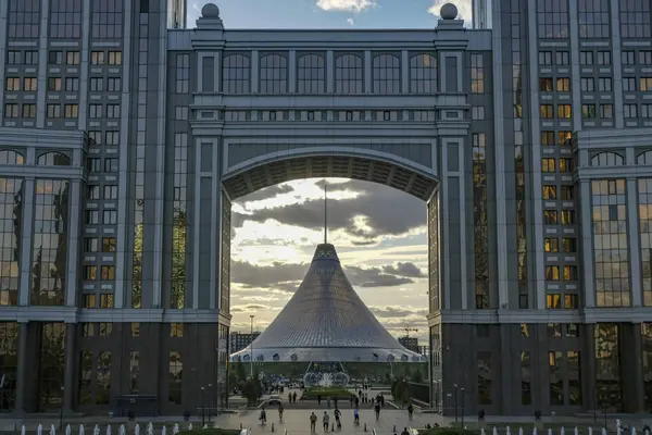 Astana Kazachstan Sierpnia 2023 Widok Khan Shatyr Entertainment Center Astanie — Zdjęcie stockowe